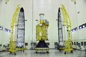 भारतीय नौसेना अपनी क्षमता बढ़ाने के लिए GISAT-2 उपग्रह खरीदने की योजना बना रही है