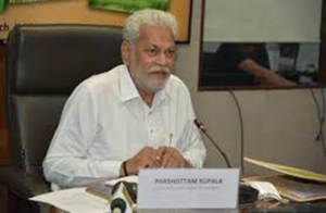 केंद्रीय मत्स्य मंत्री पुरुषोत्तम रूपाला ने गुजरात से 'सागर परिक्रमा' पहल का उद्घाटन किया