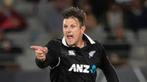 न्यूजीलैंड के तेज गेंदबाज हामिश बेनेट ने क्रिकेट के सभी प्रारूपों से संन्यास की घोषणा की