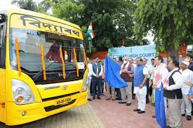 असम के मुख्यमंत्री हिमंत बिस्वा सरमा ने 'विद्या रथ - स्कूल ऑन व्हील्स' परियोजना शुरू की