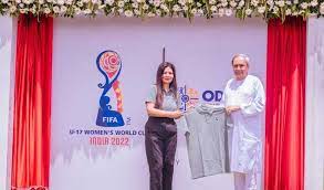 ओडिशा के मुख्यमंत्री नवीन पटनायक ने 'सभी के लिए फुटबॉल' लॉन्च किया